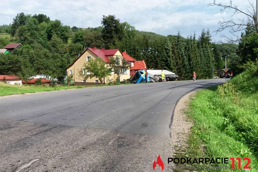 Zderzenie ciężarówek w Jabłonce