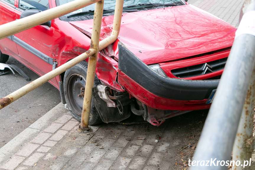 Zderzenie citroena z peugeotem w Krośnie