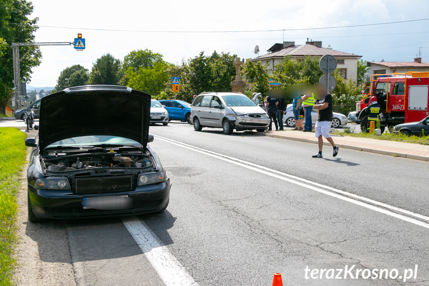 Zderzenie Forda i Audi w Łężanach