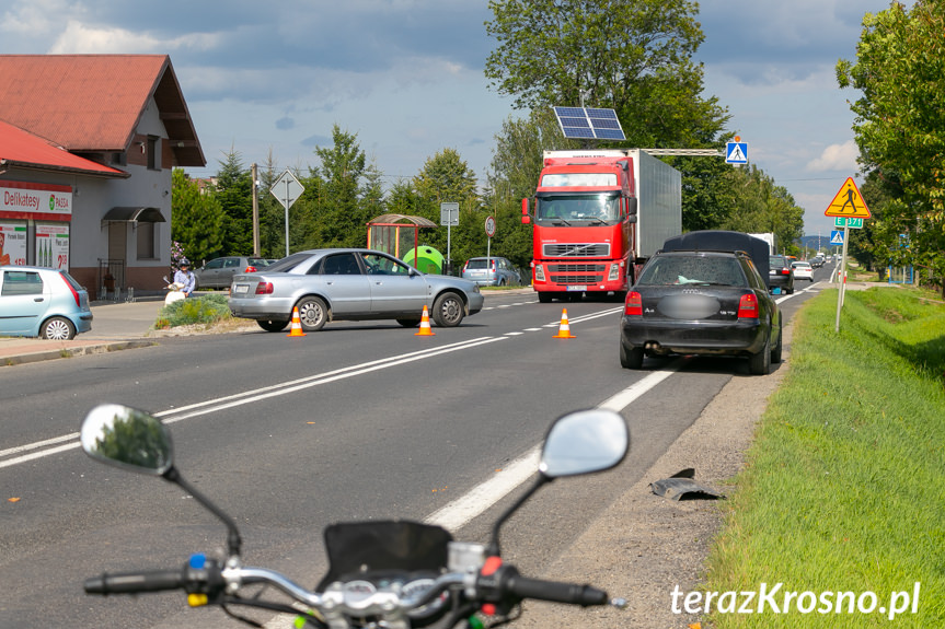 Zderzenie Forda i Audi w Łężanach