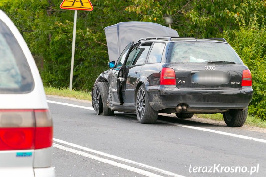 Zderzenie Forda i Audi w Łężanach