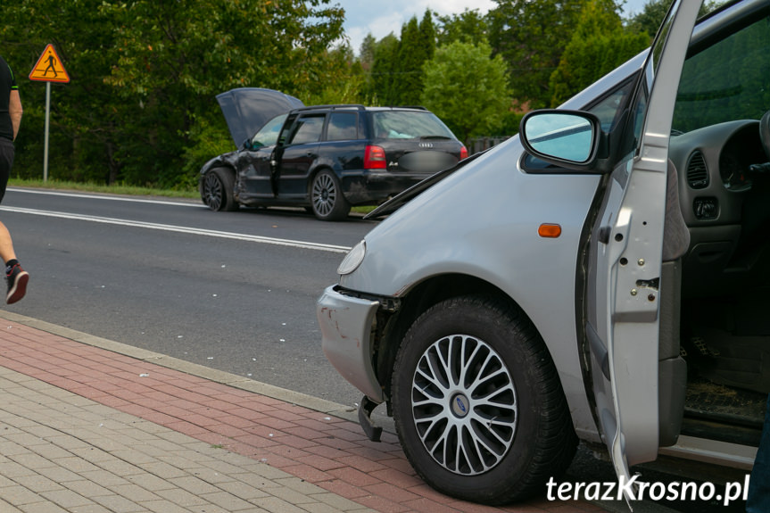 Zderzenie Forda i Audi w Łężanach