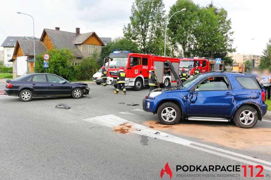 Zderzenie na rondzie w Krośnie