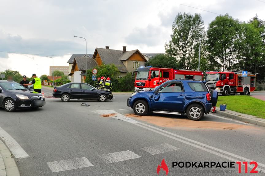 Zderzenie na rondzie w Krośnie