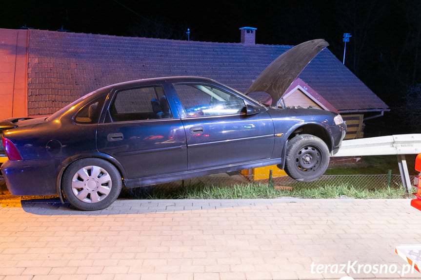 Zderzenie samochodów na Dukielskiej w Miejscu Piastowym