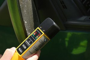 Komorów. Pijany 25-latek za kierownicą seata