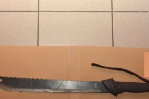 Maczetą uszkodził zaparkowane pojazdy
