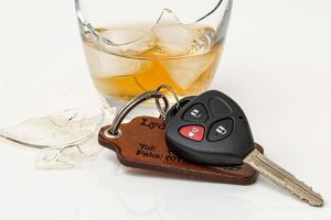 Miał 2,5 promila i kierował samochodem