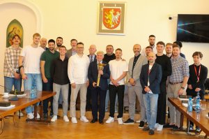 Miasto Szkła Krosno z awansem i zasłużonymi gratulacjami od władz miasta