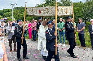 Pocesja Bożego Ciała w parafii Łączki Jagiellońskie