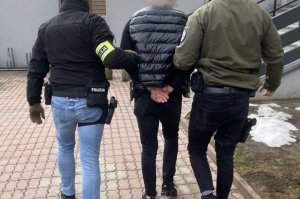 Policyjni "poszukiwacze" zatrzymali kolejne trzy osoby