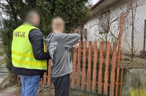 Seryjny włamywacz w rękach policjantów