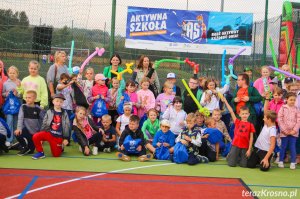 Sportowy dzień z Aktywną Szkołą w Zespole Szkół w Iwoniczu [ZDJĘCIA]
