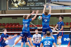 Szybkie zwycięstwo Karpat. Błękitni Ropczyce pokonani 3:0 [ZDJĘCIA]