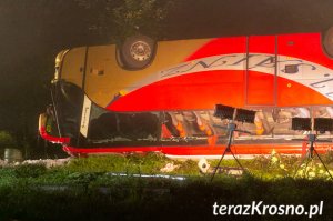 Tragiczny wypadek autobusu w Leszczawie Dolnej