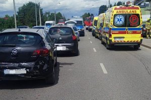 Wypadek w Rzeszowie - dwie osoby trafiły do szpitala