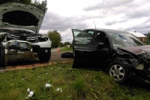 Zderzenie dacii i audi w Umieszczu 