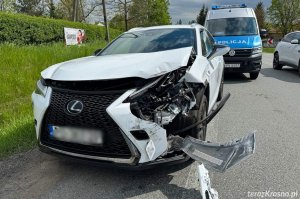 Zderzenie dwóch samochodów na DK19