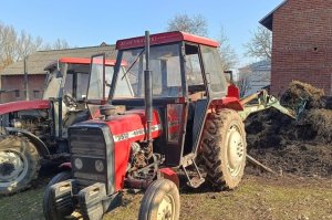 Zginął 63-letni mężczyzna przygnieciony dźwigniami manewrowymi maszyny rolniczej